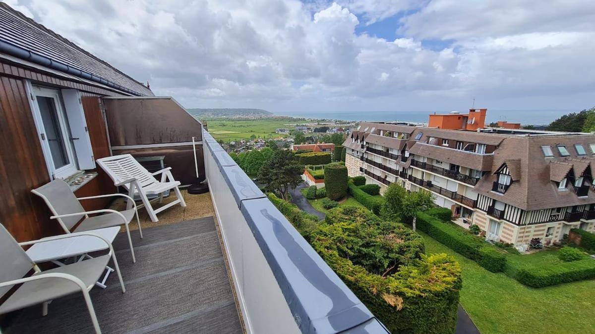 A 10 Minutes A Pieds De La Plage, Residence La Corniche Du Mont Canisy - Traveller Award 2023 Blonville-sur-Mer Exterior foto
